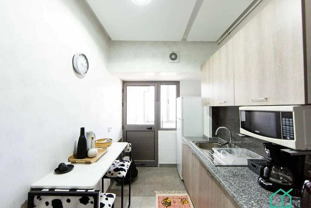 New 1Bd With Swimming Pool 5Mn To Lac Carthage El Aouina Apartment